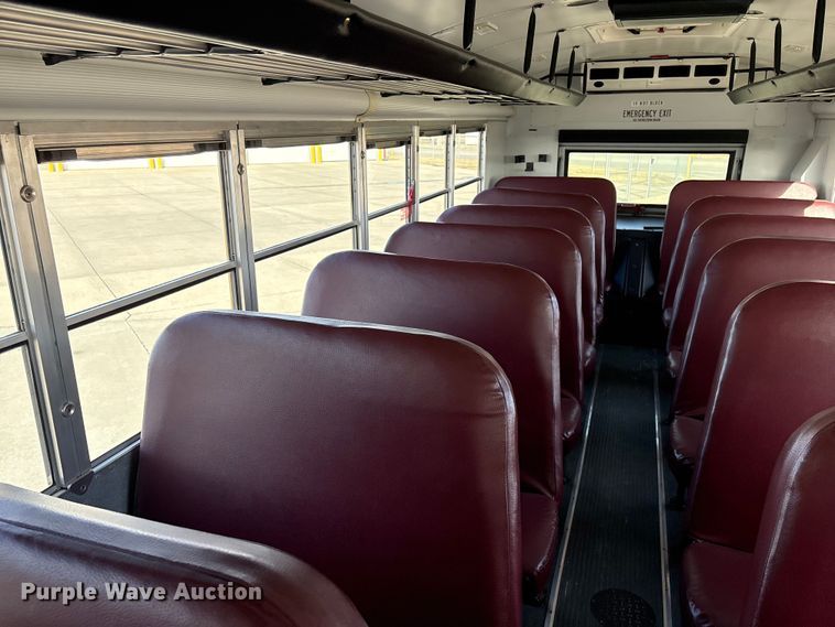 image for item FG2602 2014 Blue Bird school bus