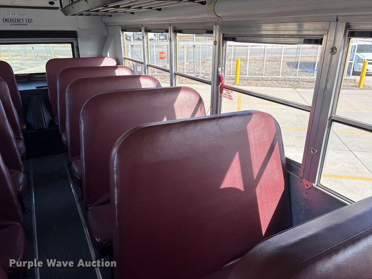 image for item FG2602 2014 Blue Bird school bus