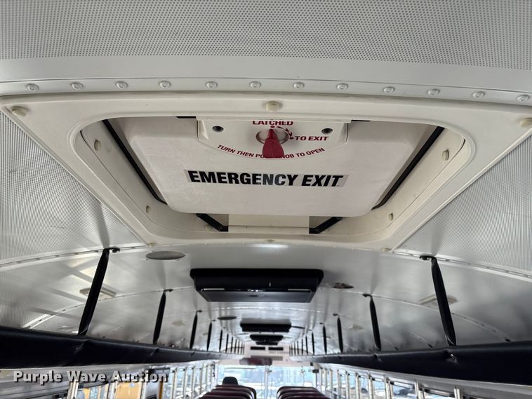 image for item FG2602 2014 Blue Bird school bus