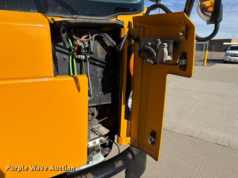 image for item FG2603 2014 Blue Bird school bus