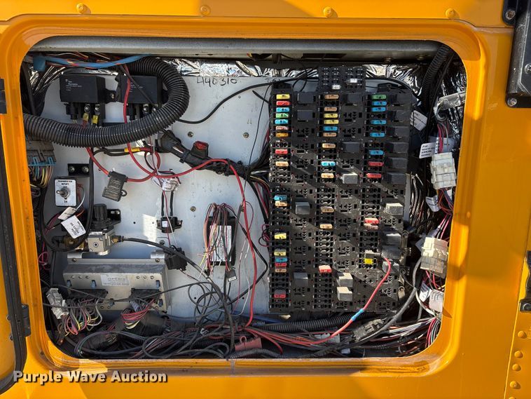 image for item FG2603 2014 Blue Bird school bus