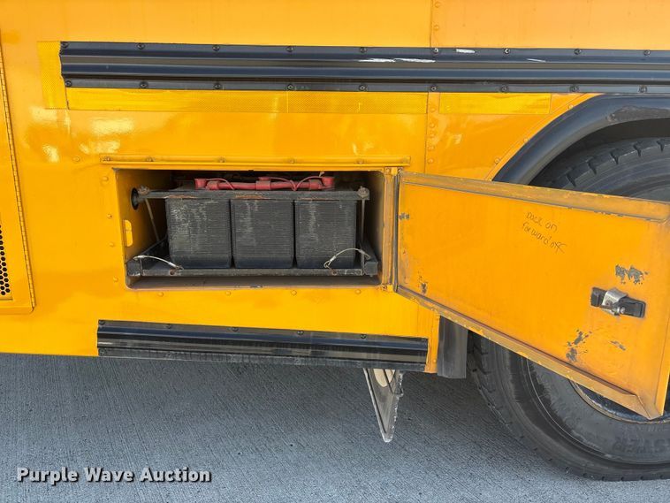 image for item FG2603 2014 Blue Bird school bus