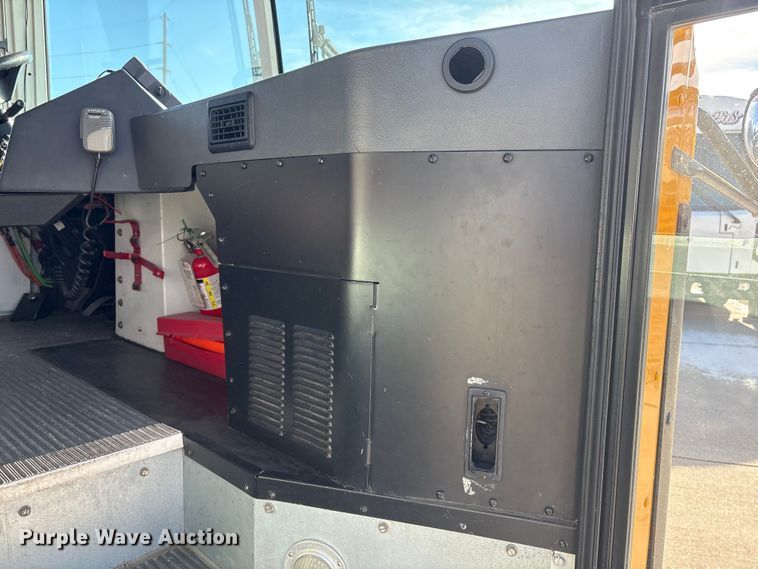 image for item FG2603 2014 Blue Bird school bus