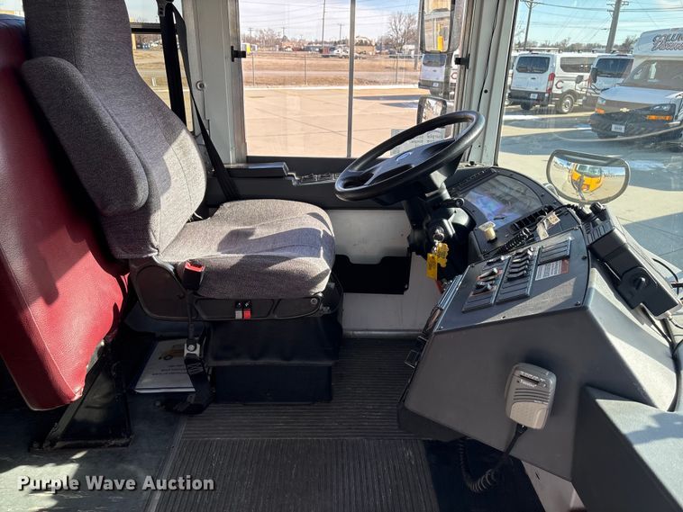 image for item FG2603 2014 Blue Bird school bus