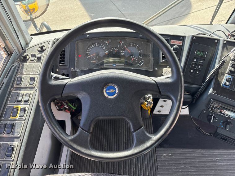 image for item FG2603 2014 Blue Bird school bus