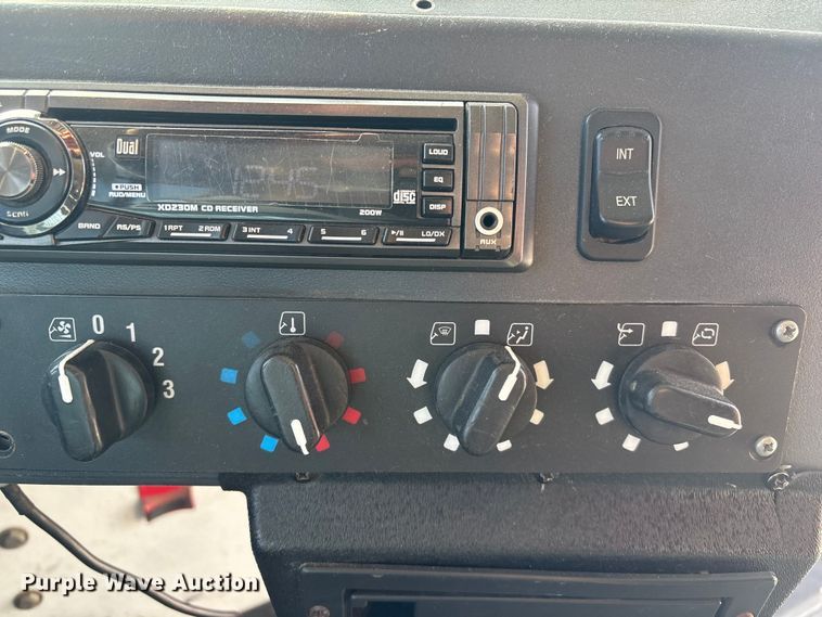 image for item FG2603 2014 Blue Bird school bus