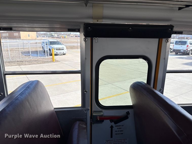 image for item FG2603 2014 Blue Bird school bus