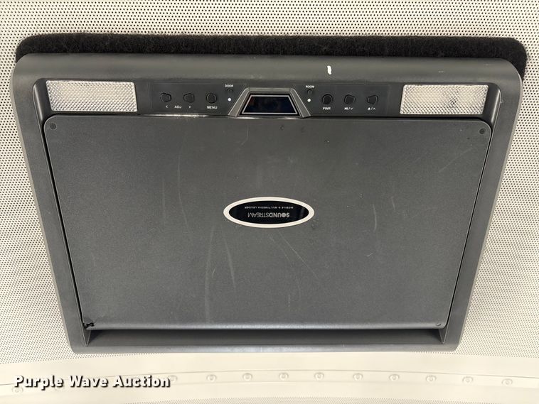 image for item FG2603 2014 Blue Bird school bus