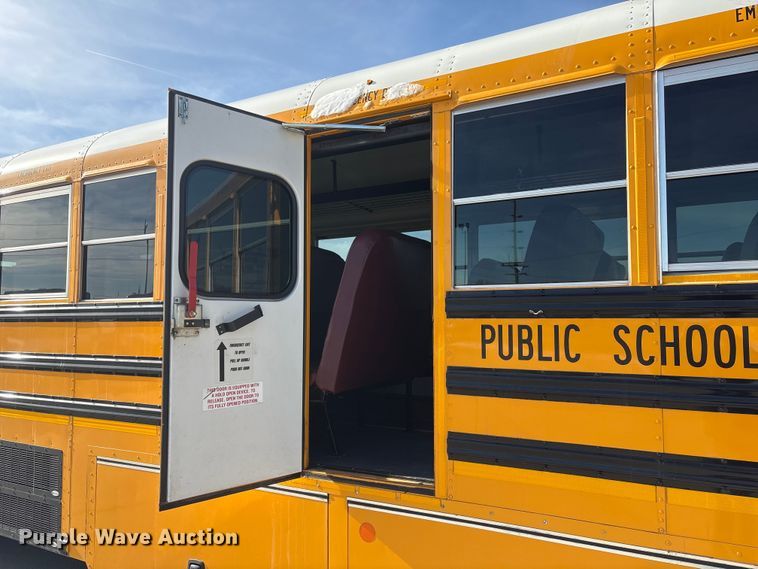 image for item FG2603 2014 Blue Bird school bus