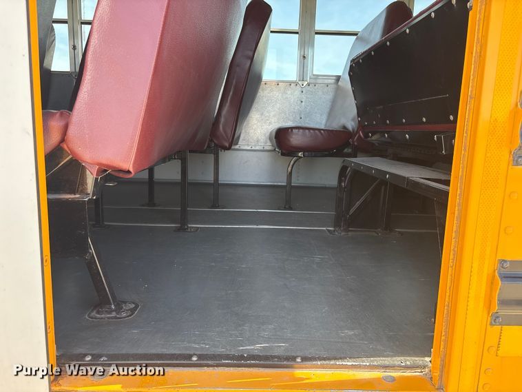 image for item FG2603 2014 Blue Bird school bus