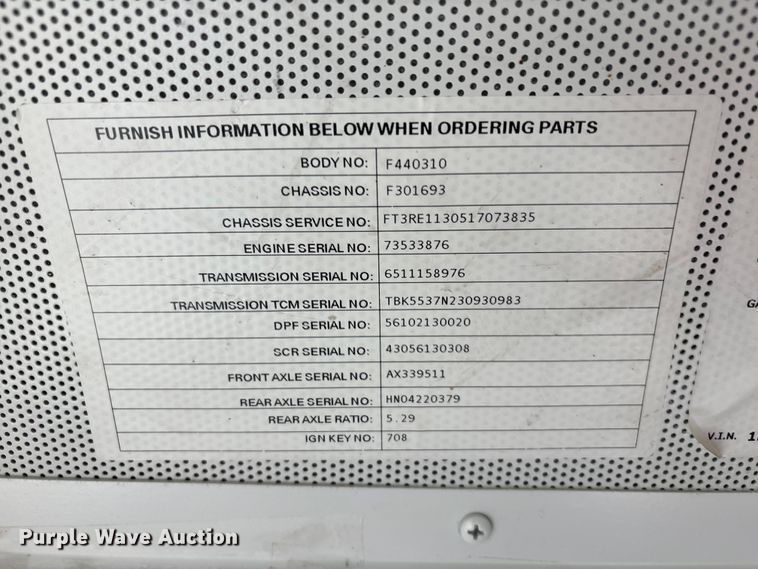 image for item FG2603 2014 Blue Bird school bus