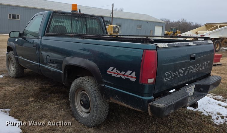 image for item FI0765 1997 Chevrolet Cheyenne 2500 pickup truck