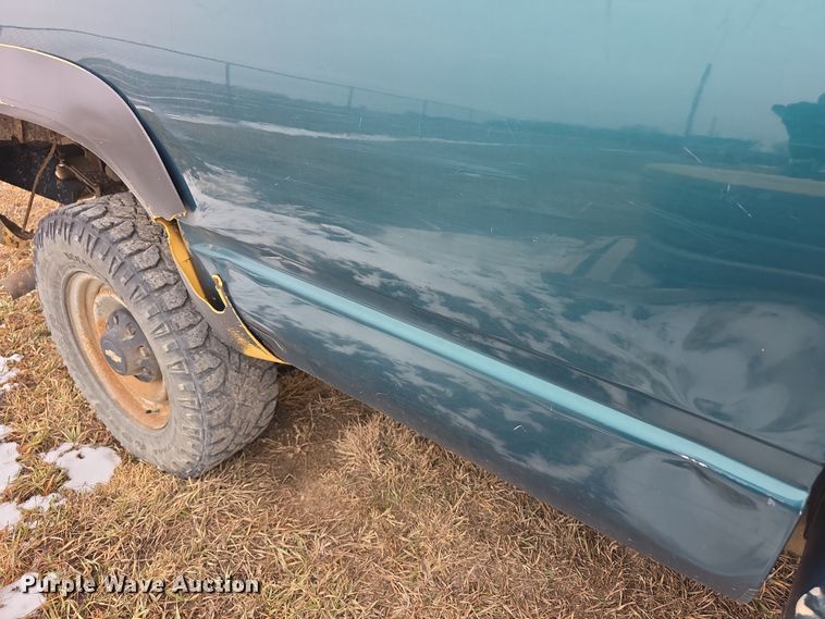 image for item FI0765 1997 Chevrolet Cheyenne 2500 pickup truck