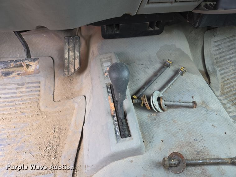 image for item FI0765 1997 Chevrolet Cheyenne 2500 pickup truck