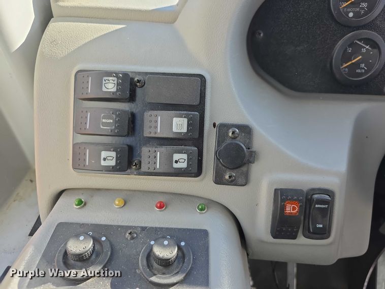 image for item FI0770 2021 Lion C electric school bus