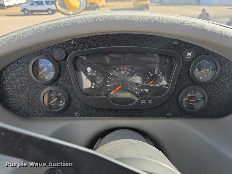 image for item FI0770 2021 Lion C electric school bus