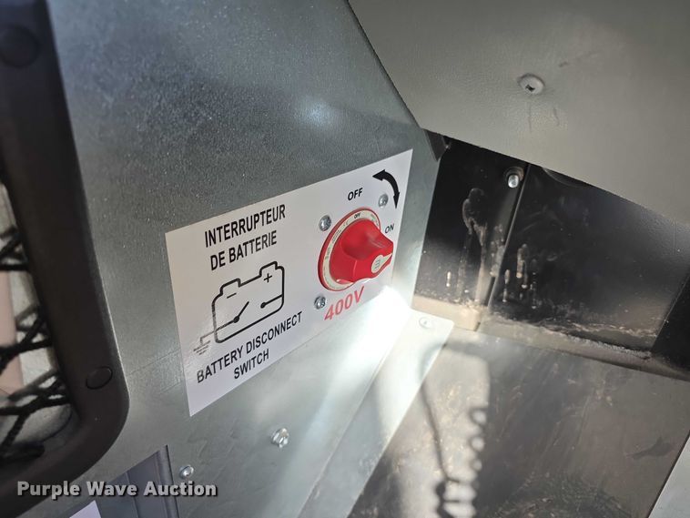 image for item FI0770 2021 Lion C electric school bus