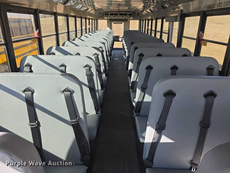 image for item FI0770 2021 Lion C electric school bus