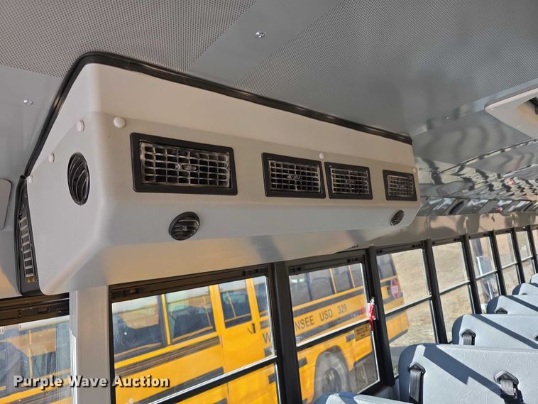 image for item FI0770 2021 Lion C electric school bus