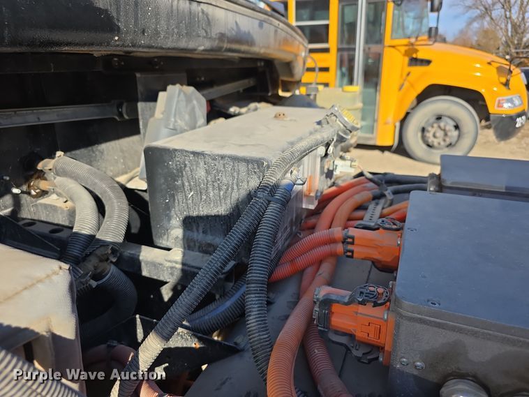 image for item FI0770 2021 Lion C electric school bus