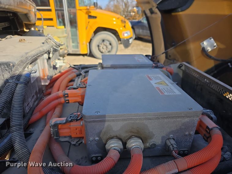 image for item FI0770 2021 Lion C electric school bus