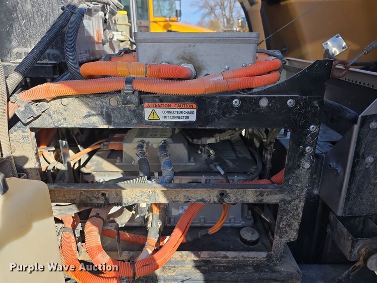 image for item FI0770 2021 Lion C electric school bus