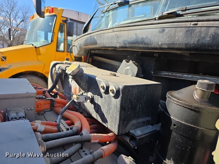 image for item FI0770 2021 Lion C electric school bus