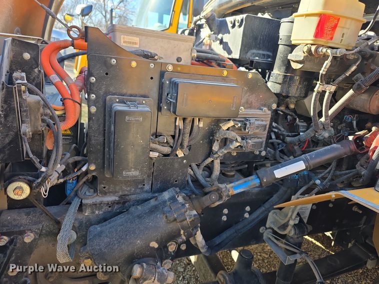 image for item FI0770 2021 Lion C electric school bus