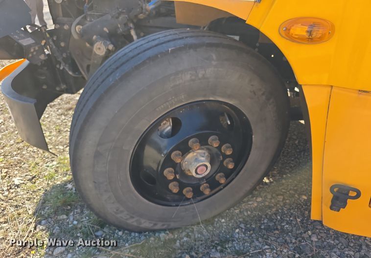 image for item FI0770 2021 Lion C electric school bus