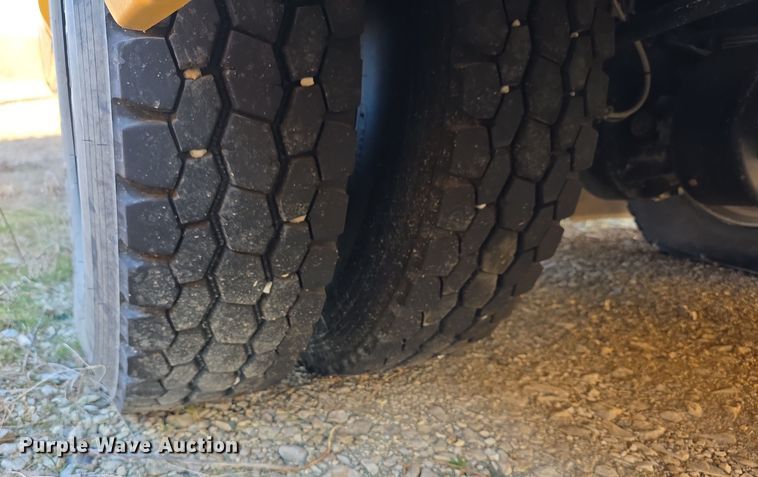 image for item FI0770 2021 Lion C electric school bus