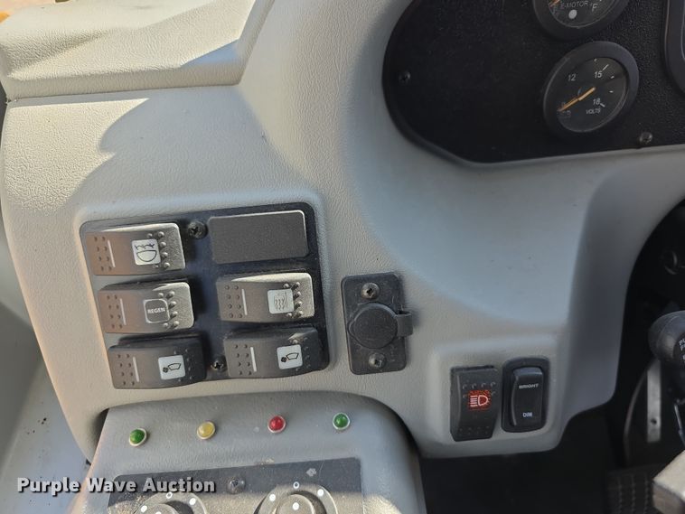 image for item FI0771 2021 Lion C electric school bus