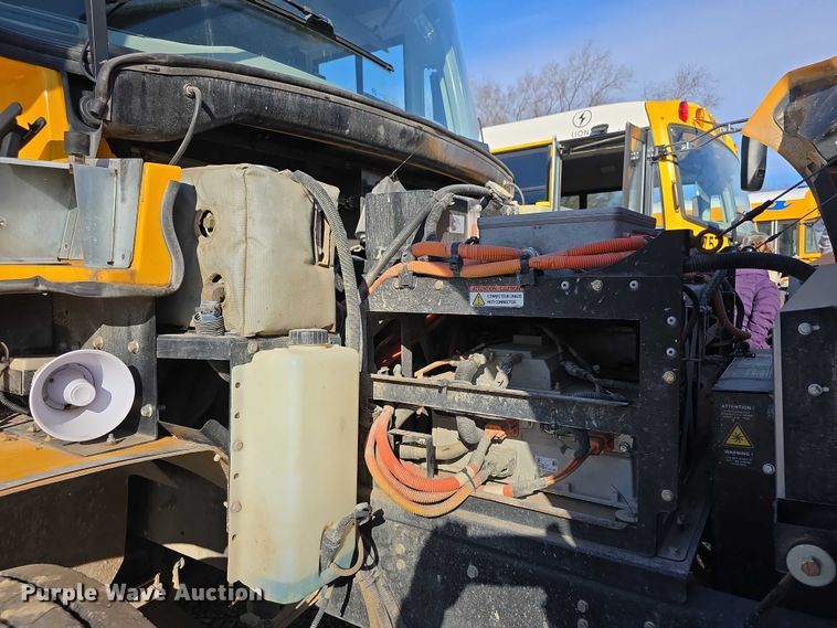 image for item FI0771 2021 Lion C electric school bus