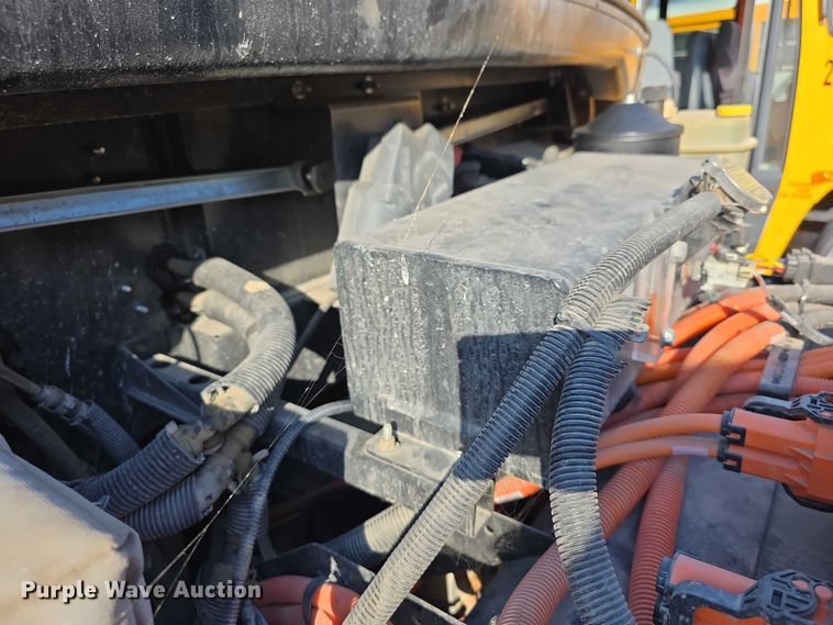 image for item FI0771 2021 Lion C electric school bus