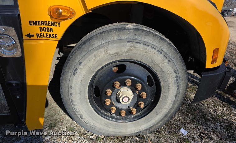 image for item FI0771 2021 Lion C electric school bus