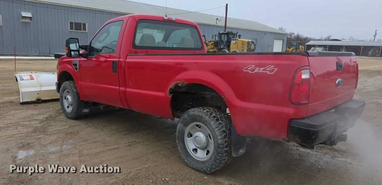 image for item FI0818 2008 Ford F350 Super Duty XL pickup truck
