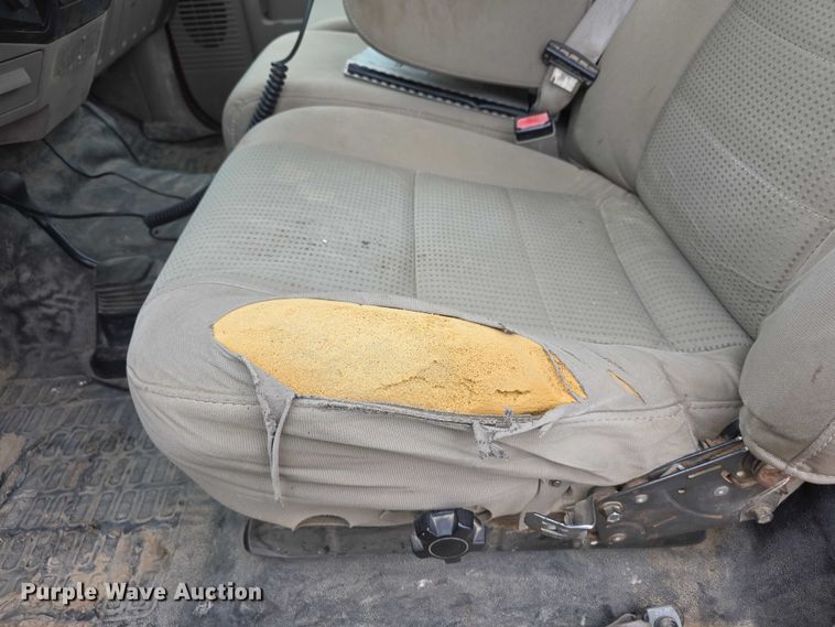 image for item FI0818 2008 Ford F350 Super Duty XL pickup truck