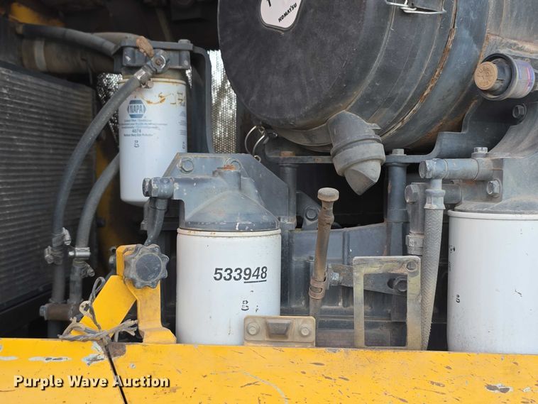 image for item FI0820 2006 Komatsu D65PX-15 dozer