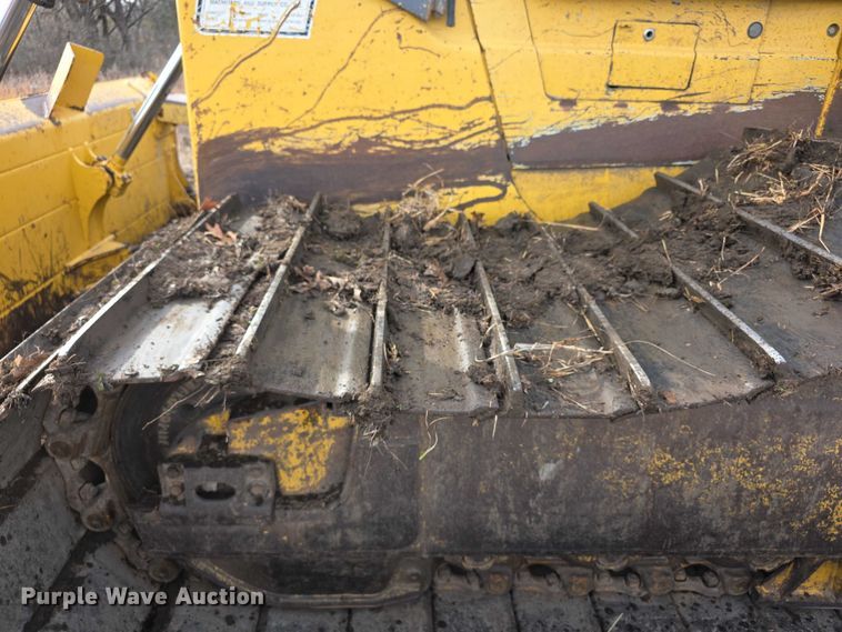 image for item FI0820 2006 Komatsu D65PX-15 dozer