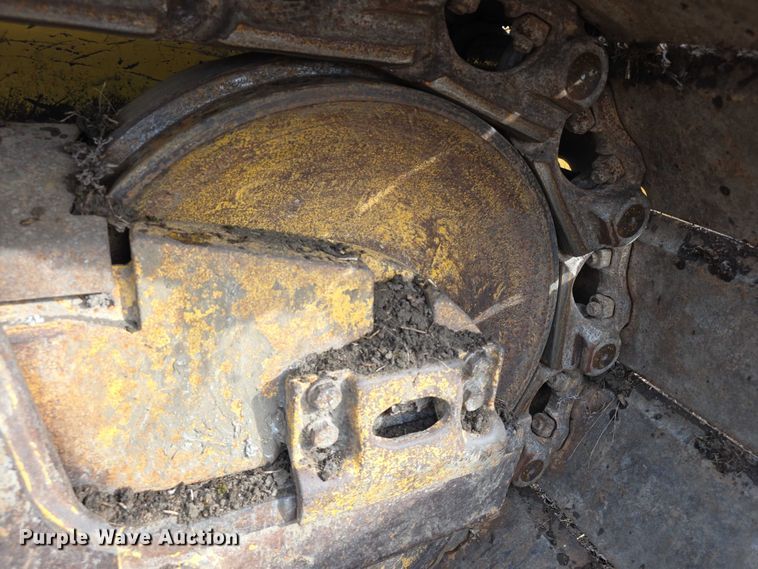 image for item FI0820 2006 Komatsu D65PX-15 dozer