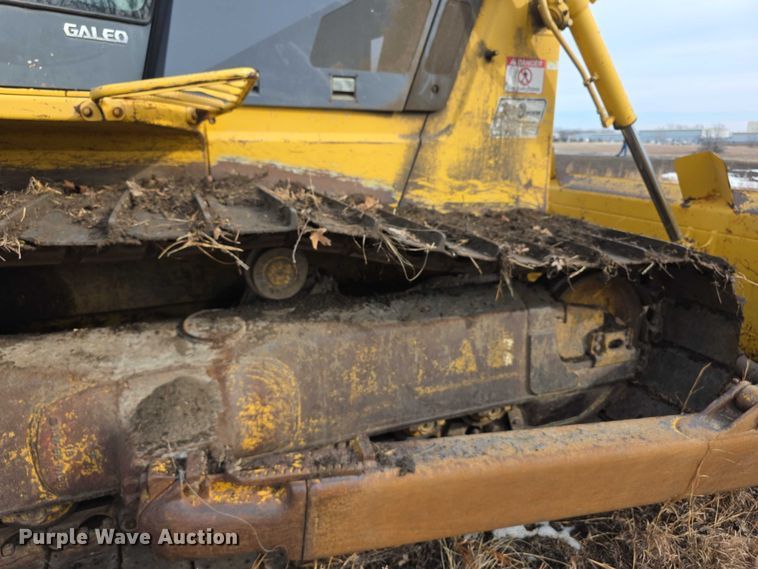 image for item FI0820 2006 Komatsu D65PX-15 dozer
