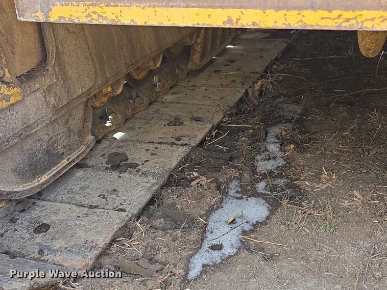 image for item FI0820 2006 Komatsu D65PX-15 dozer