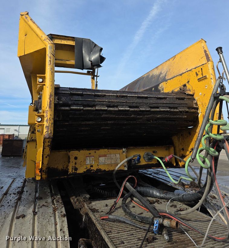 image for item FI0823 2013 Vermeer HG6000 horizontal grinder