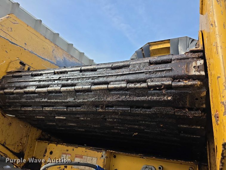 image for item FI0823 2013 Vermeer HG6000 horizontal grinder