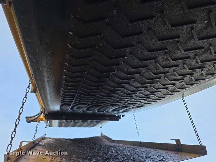 image for item FI0823 2013 Vermeer HG6000 horizontal grinder