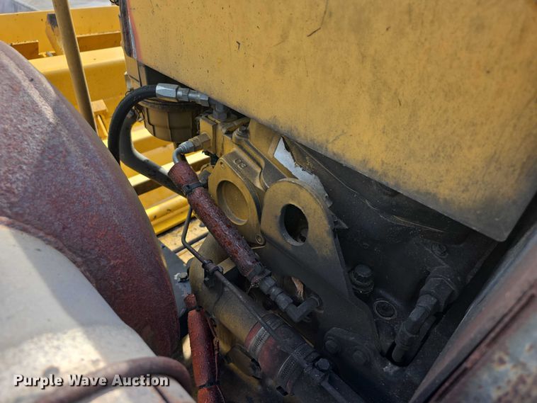 image for item FI0823 2013 Vermeer HG6000 horizontal grinder