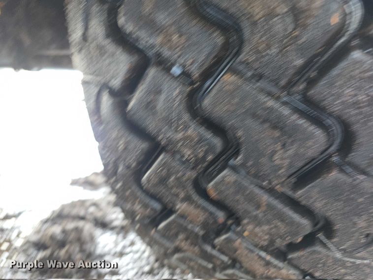 image for item FI0823 2013 Vermeer HG6000 horizontal grinder