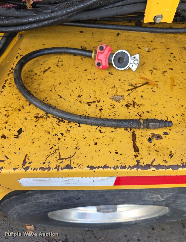 image for item FI0823 2013 Vermeer HG6000 horizontal grinder