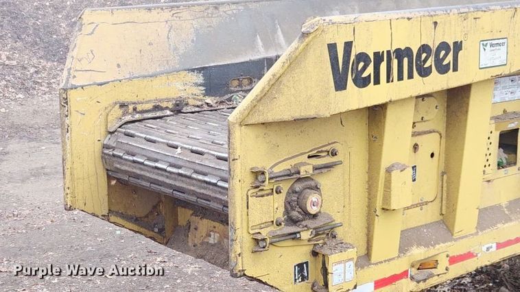 image for item FI0823 2013 Vermeer HG6000 horizontal grinder