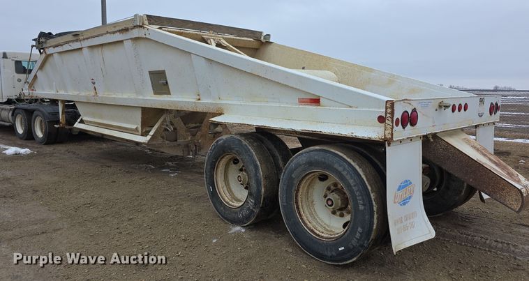 image for item FI0824 2004 Lufkin TBD4020 bottom dump trailer