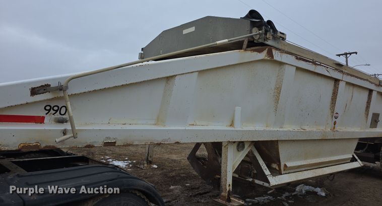 image for item FI0824 2004 Lufkin TBD4020 bottom dump trailer